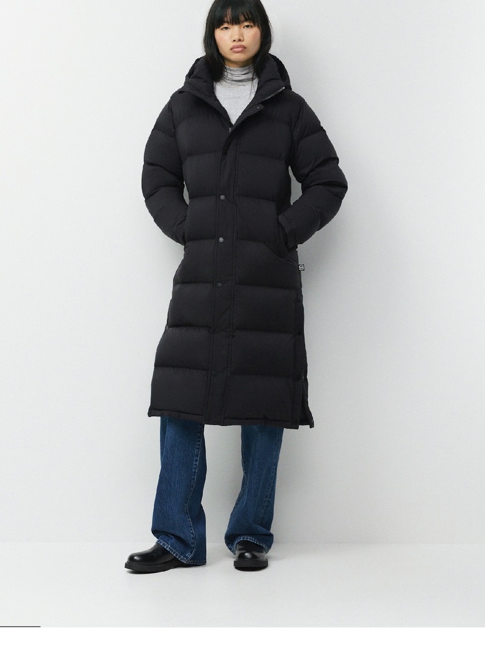 Aritzia Black Long Kids Puffer Coat with Hood